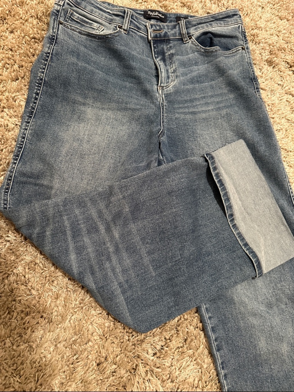 Blake Wide leg with Tall Cuffed Ankle Jeans in Light Blue - Picture 6 of 8